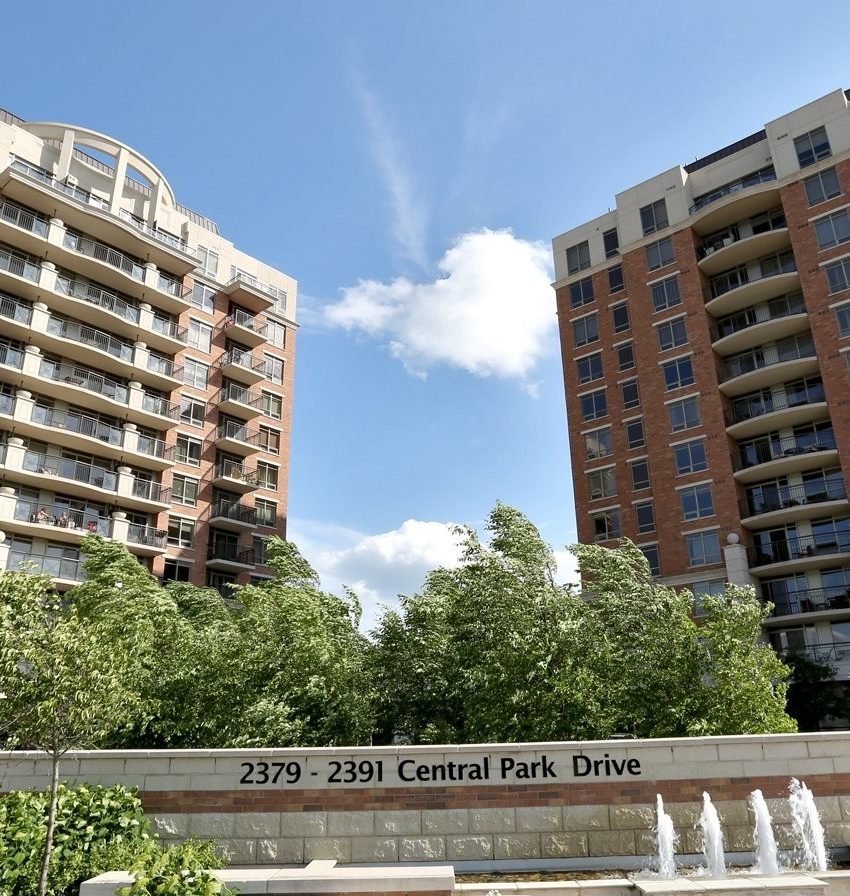 2391-central-park-dr-oakville-condos-for-sale-courtyard-residences-condos