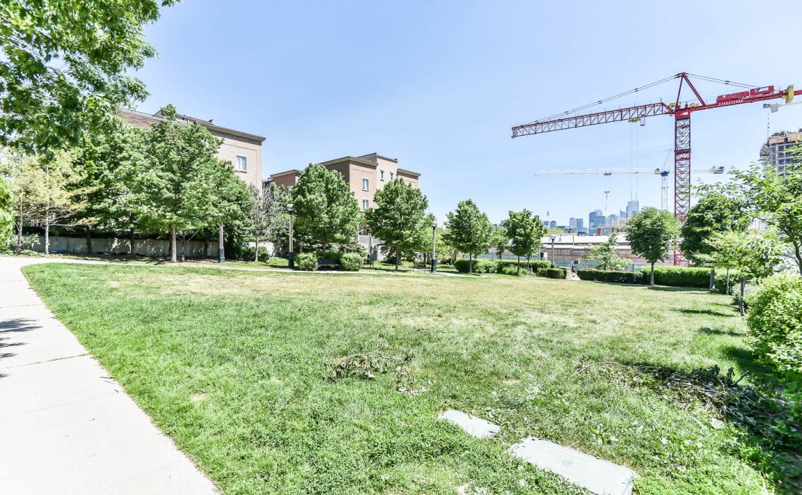 51-east-liberty-st-condos-for-sale-toronto-liberty-central-liberty-village-parks