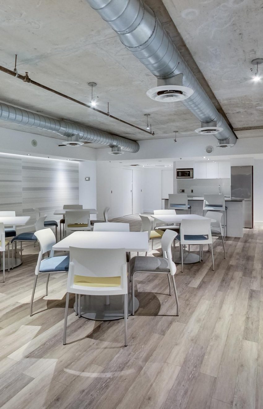 388-richmond-st-toronto-district-lofts-for-sale-co-working-space