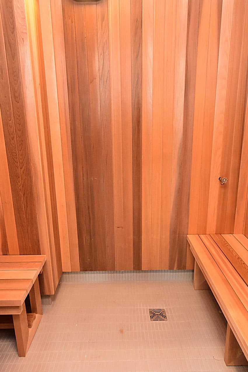 3975-grand-park-dr-mississauga-condos-for-sale-sauna