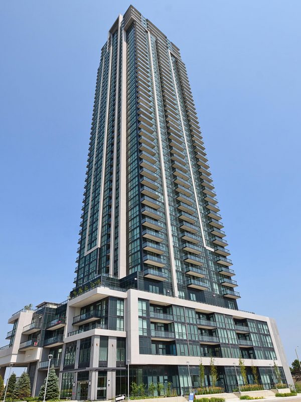 3975-grand-park-dr-mississauga-condos-for-sale-square-one