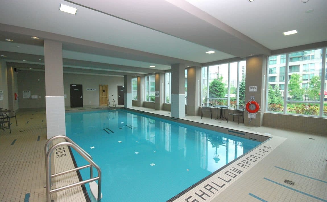 elle-condos-3525-kariya-dr-mississauga-indoor-pool