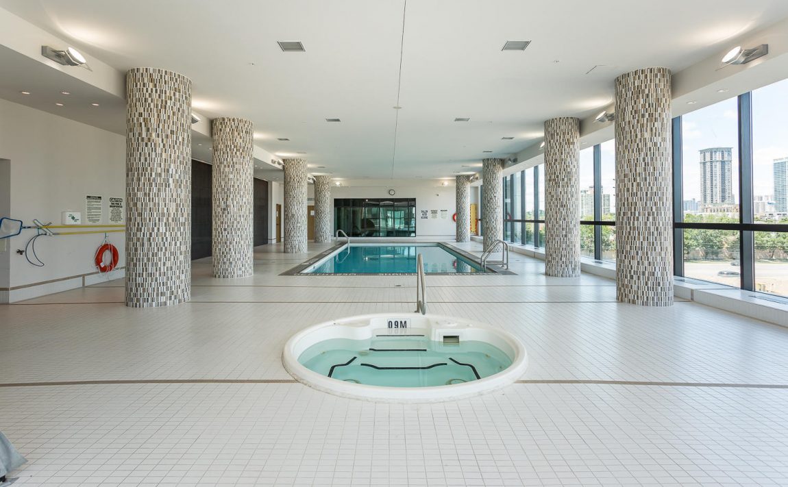 grand-park-condos-3985-grand-park-dr-mississauga-square-one-amenities-pool-hot-tub