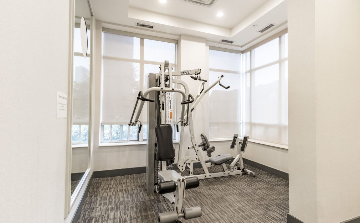 55-strathaven-dr-mississauga-condos-square-one-gym