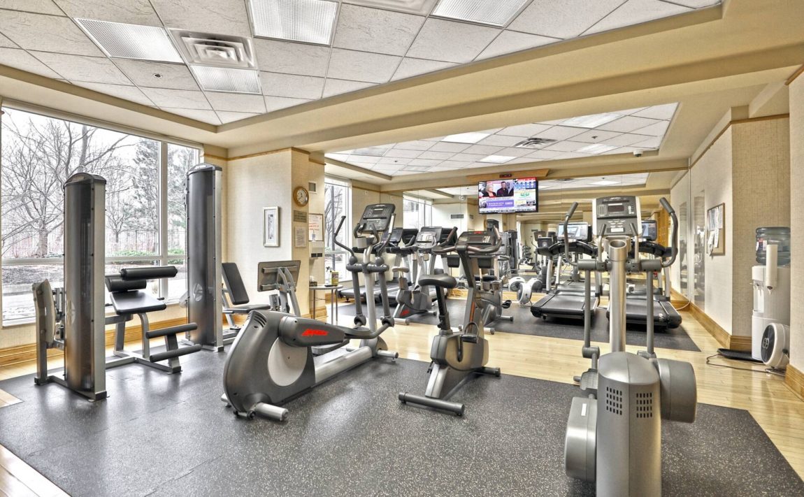 the-palace-1900-the-collegeway-mississauga-condos-gym-fitness