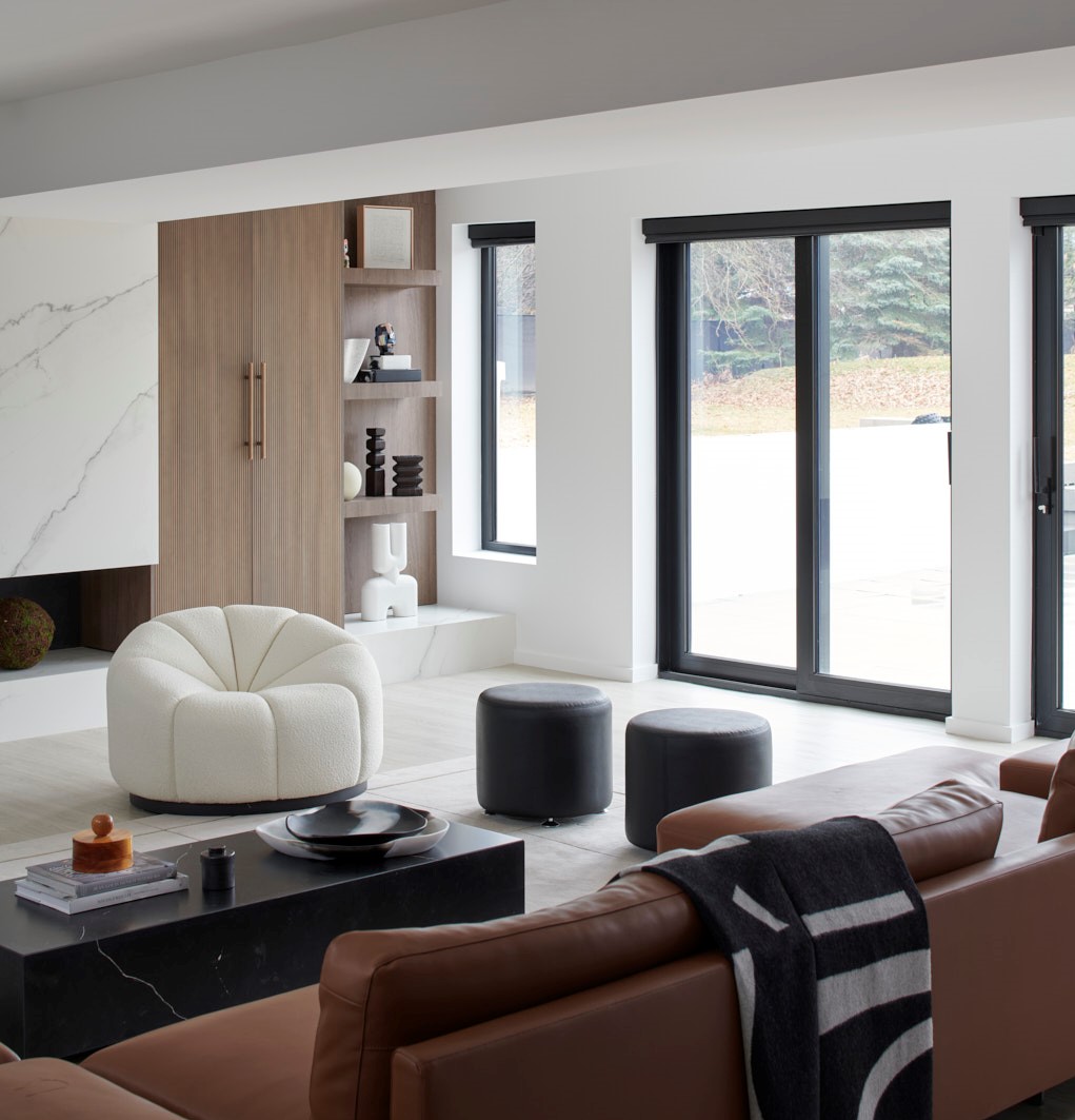 cachet-markham-luxury-homes-for-sale-basement-lounge-space