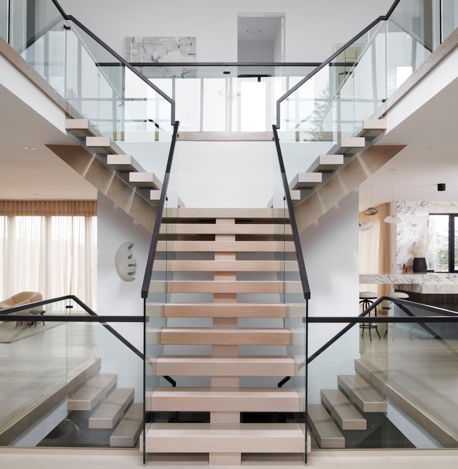 cachet-markham-luxury-homes-for-sale-floating-staircase