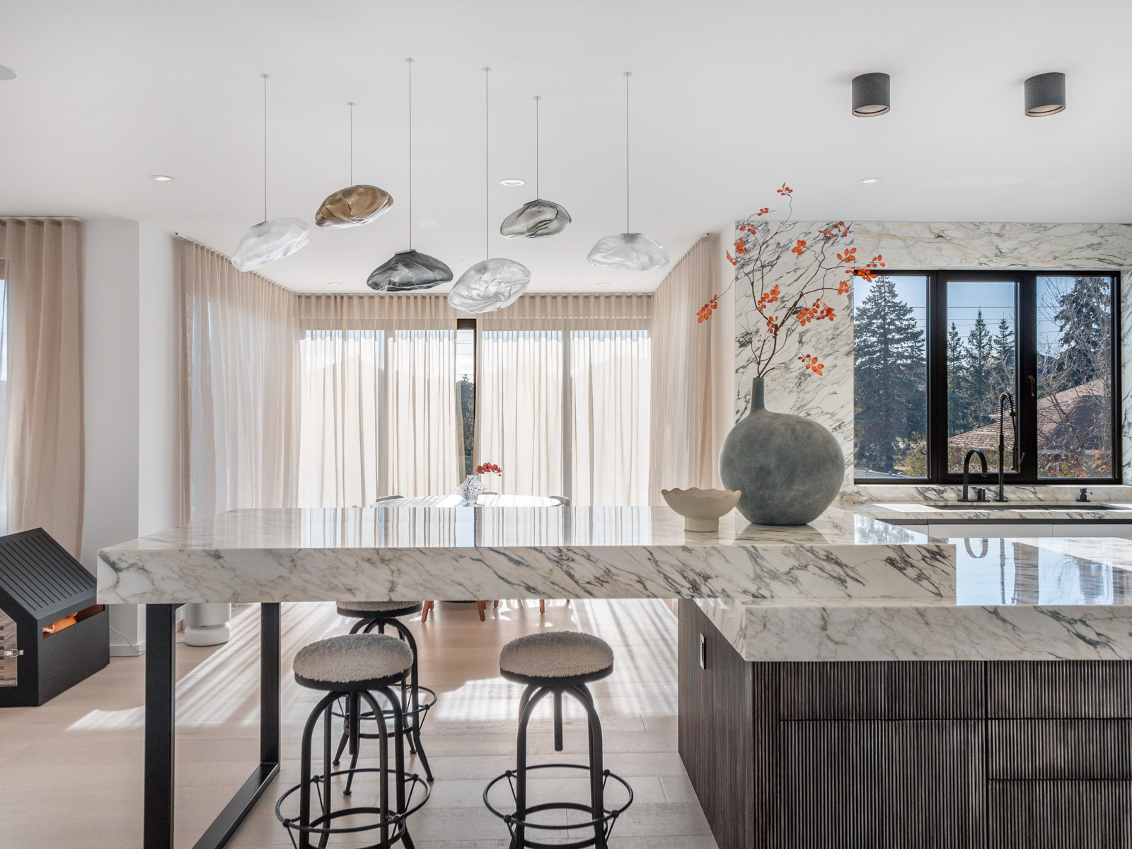 modern-luxury-markham-home-for-sale-cachet-carrara-marble-island