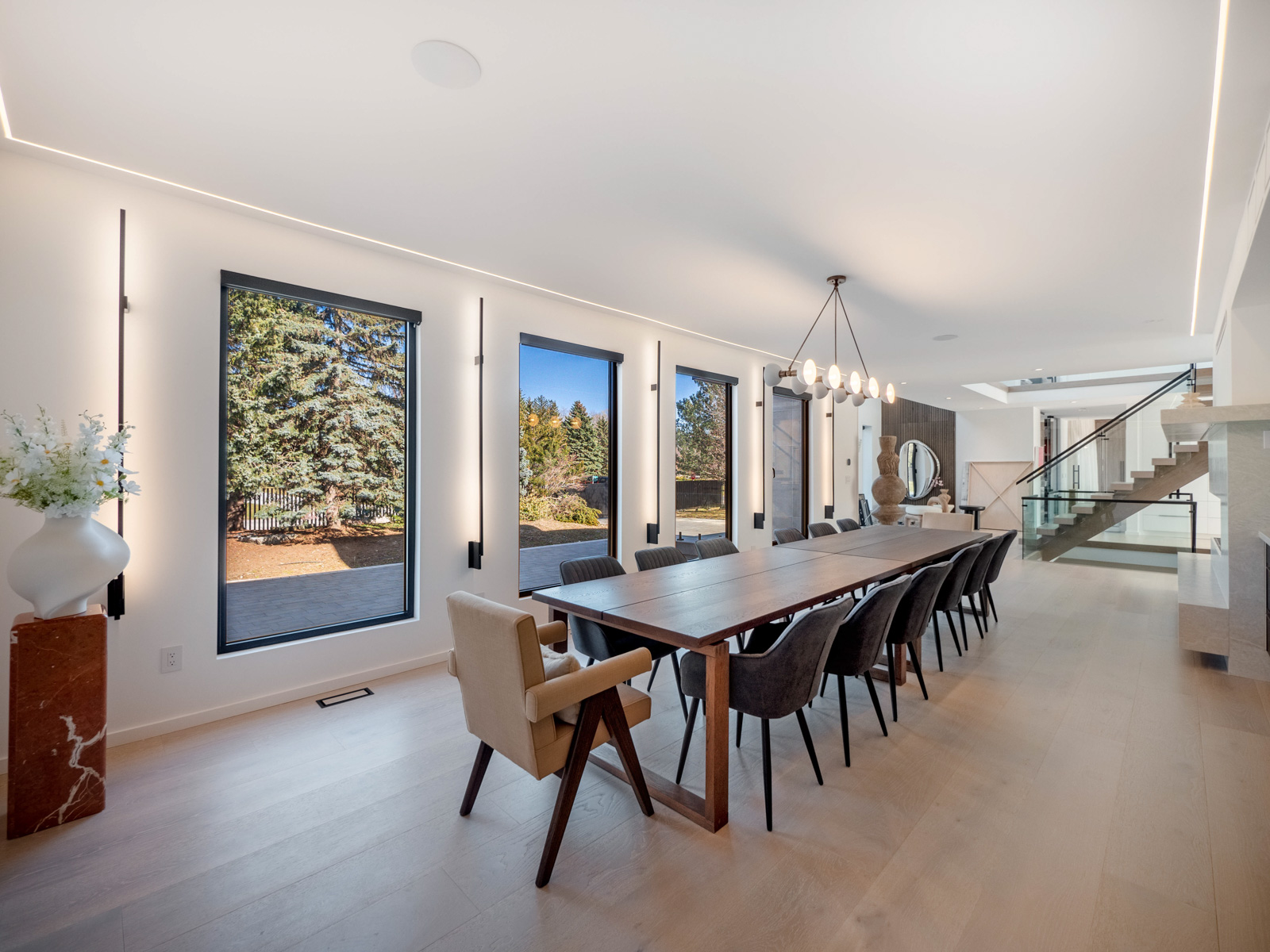 modern-luxury-markham-home-for-sale-cachet-dining-table