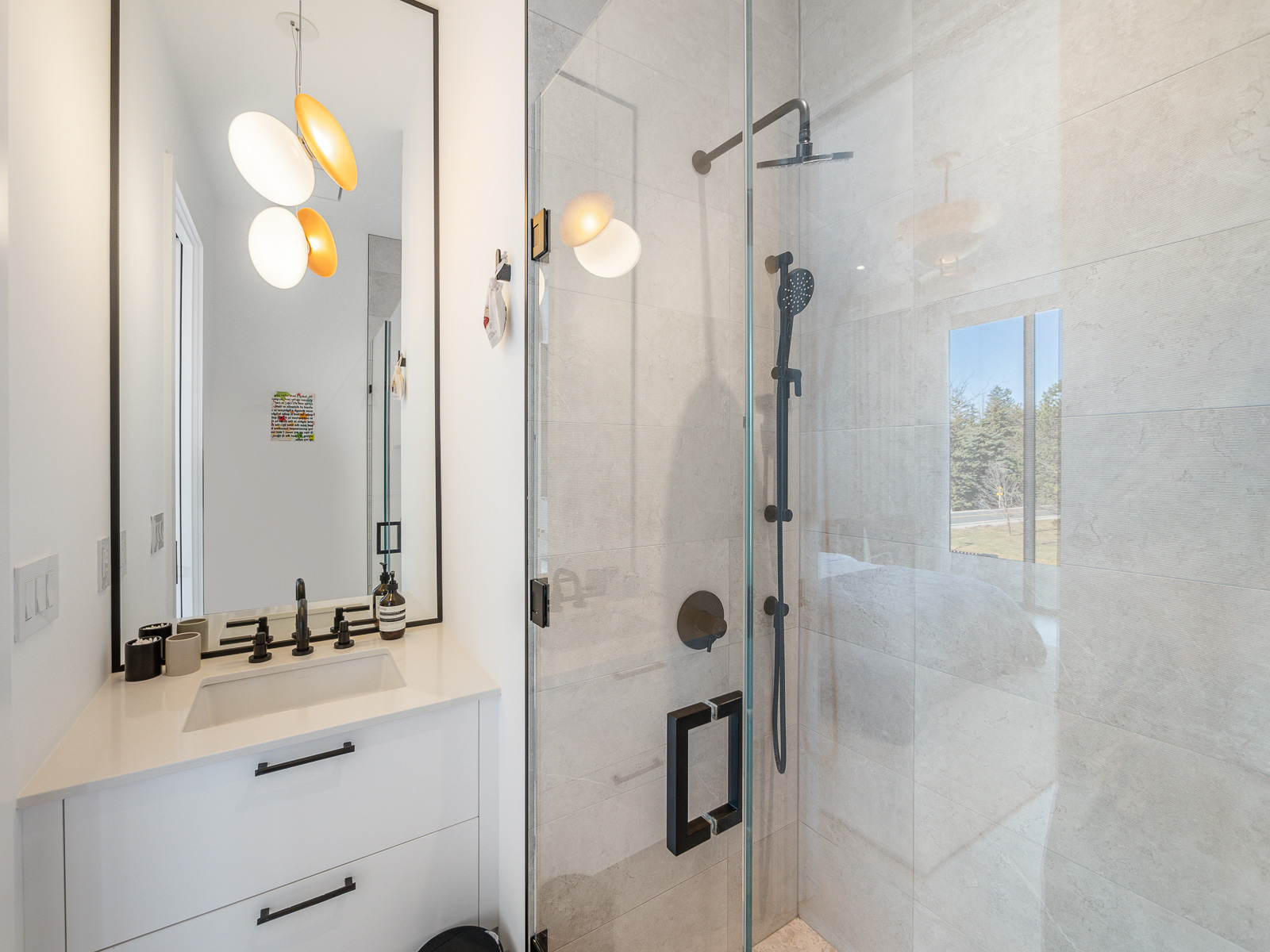 modern-luxury-markham-home-for-sale-cachet-ensuite-bathroom