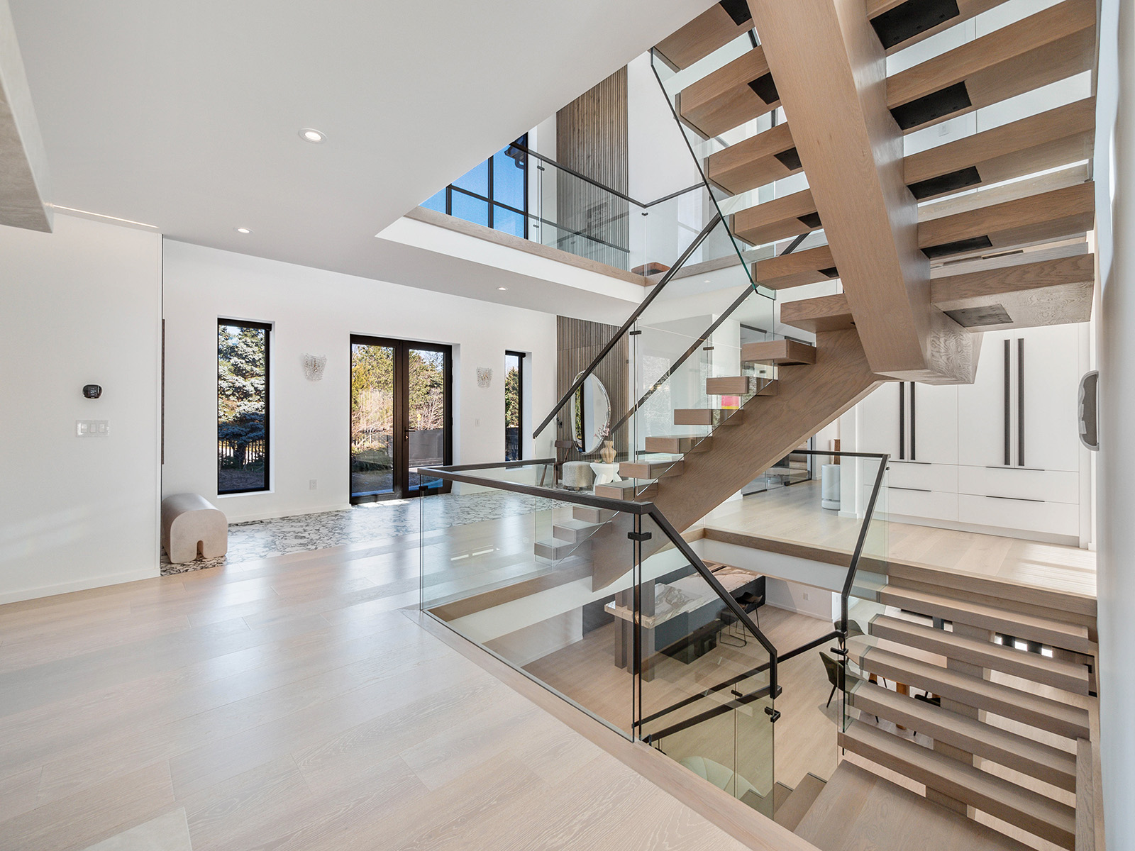 modern-luxury-markham-home-for-sale-cachet-foyer